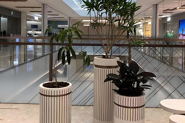 Commercial complex greening