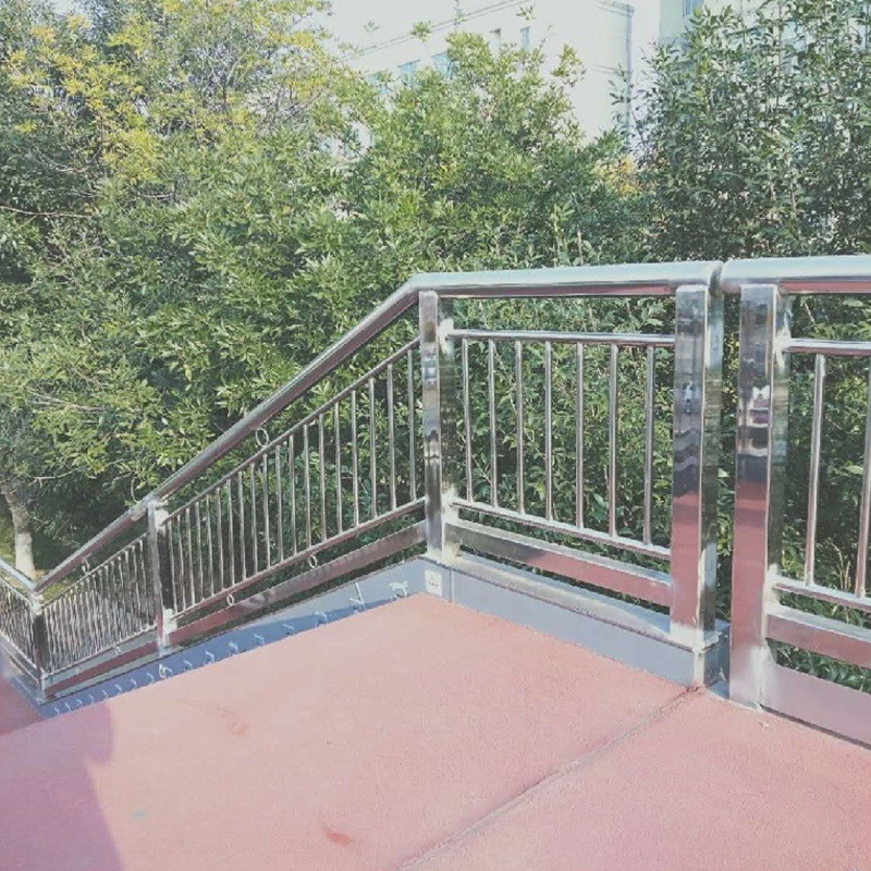 Dipped Bridge Tubular Aluminum Railings Customized Stainless Steel Tubular Handrail