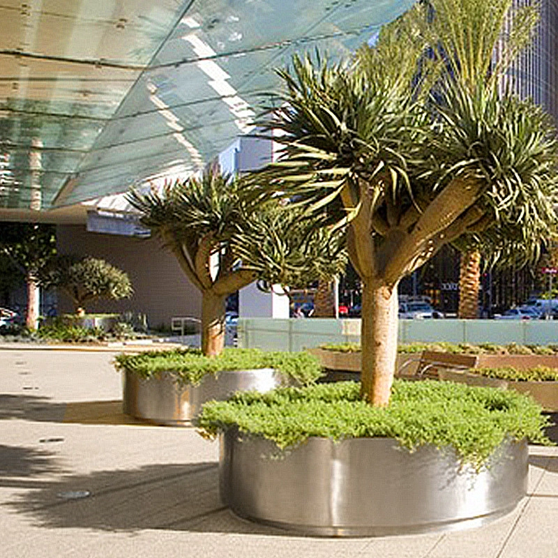 5 Must-Have Stainless Steel Flowerpots for Large Outdoor Spaces (2025)