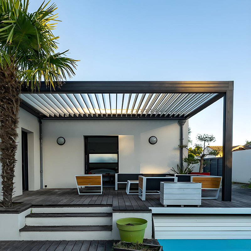 Outdoor luxury pergola 
