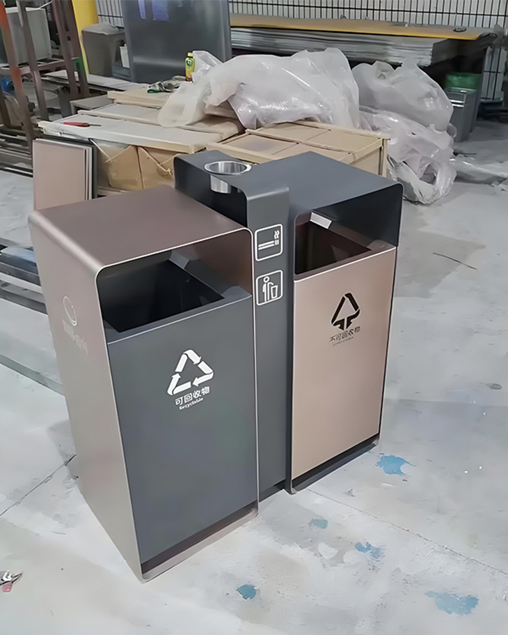 Outdoor Trash Can: Ultimate Solutions for Odor-Free Life插图