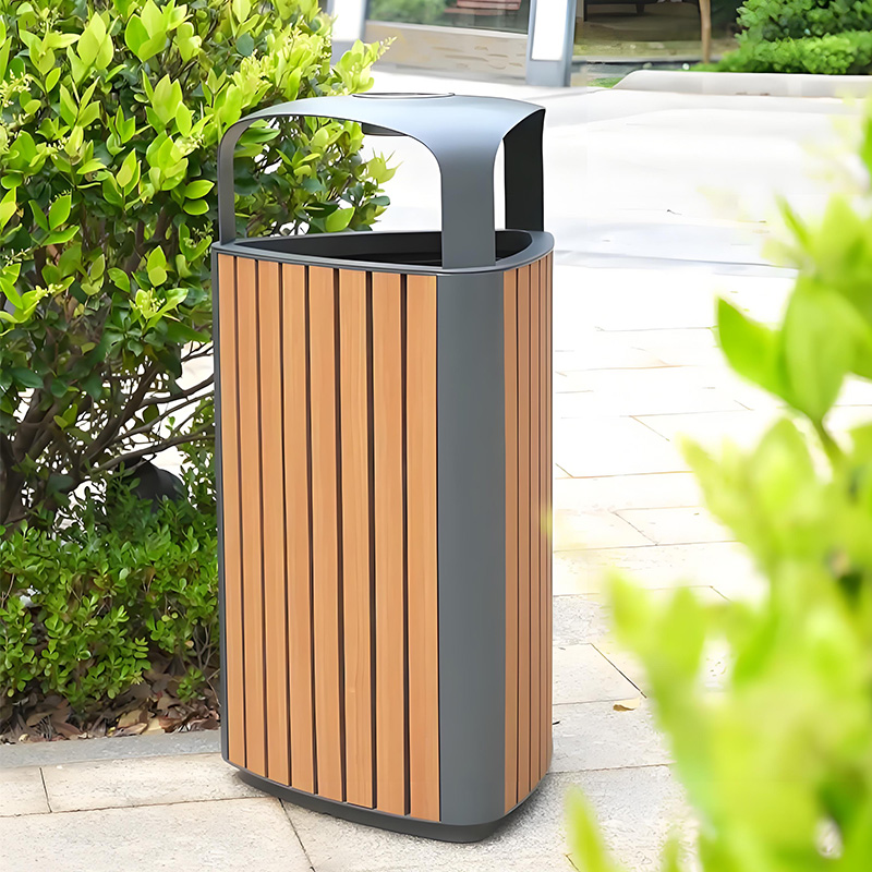 6 Must-Have Outdoor Trash Can Solutions for a Clean Yard
